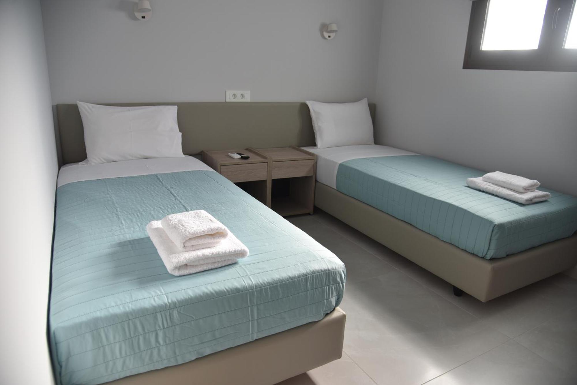 Pirgos Deluxe Apartment - Private Parking 基萨莫斯 外观 照片