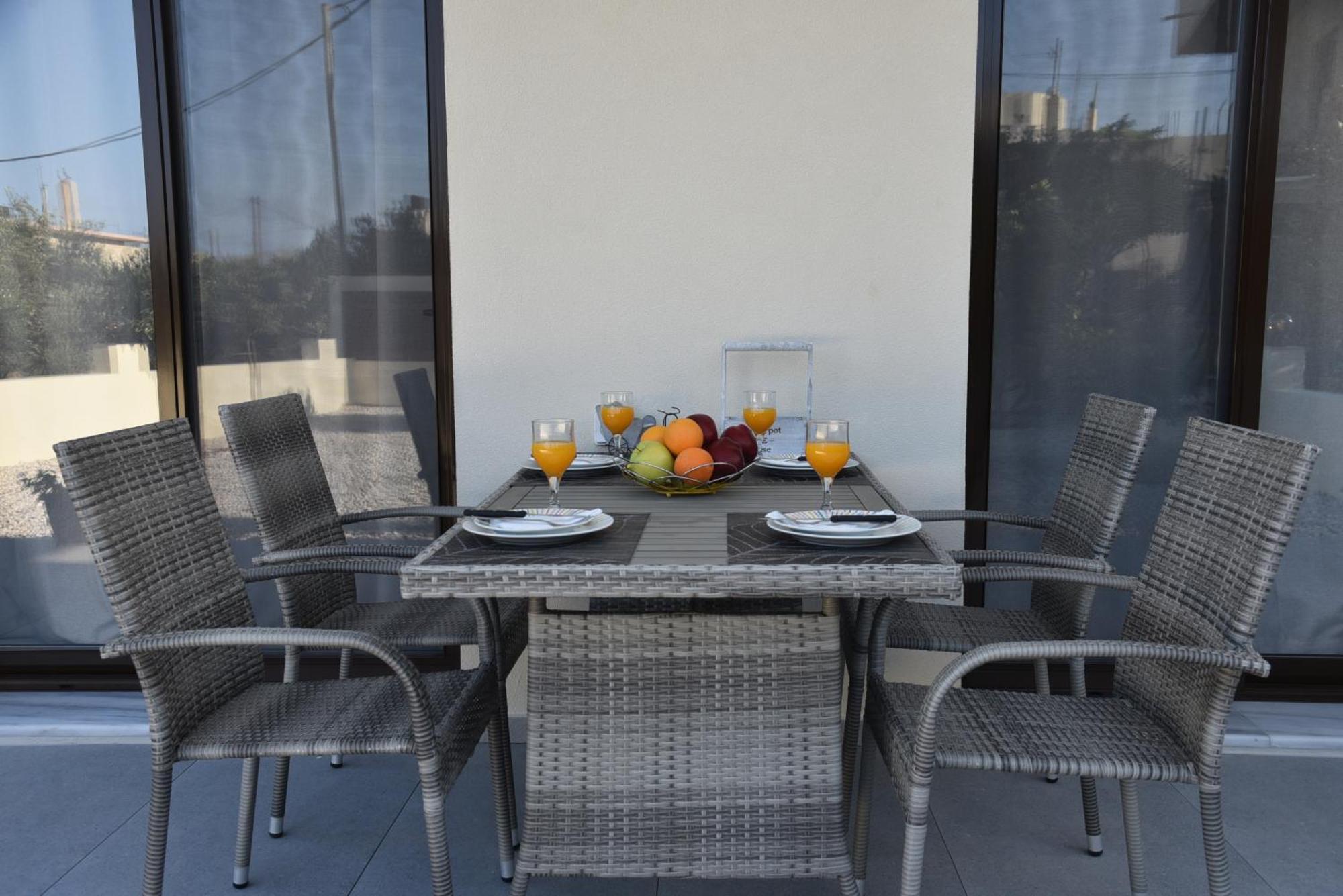 Pirgos Deluxe Apartment - Private Parking 基萨莫斯 外观 照片